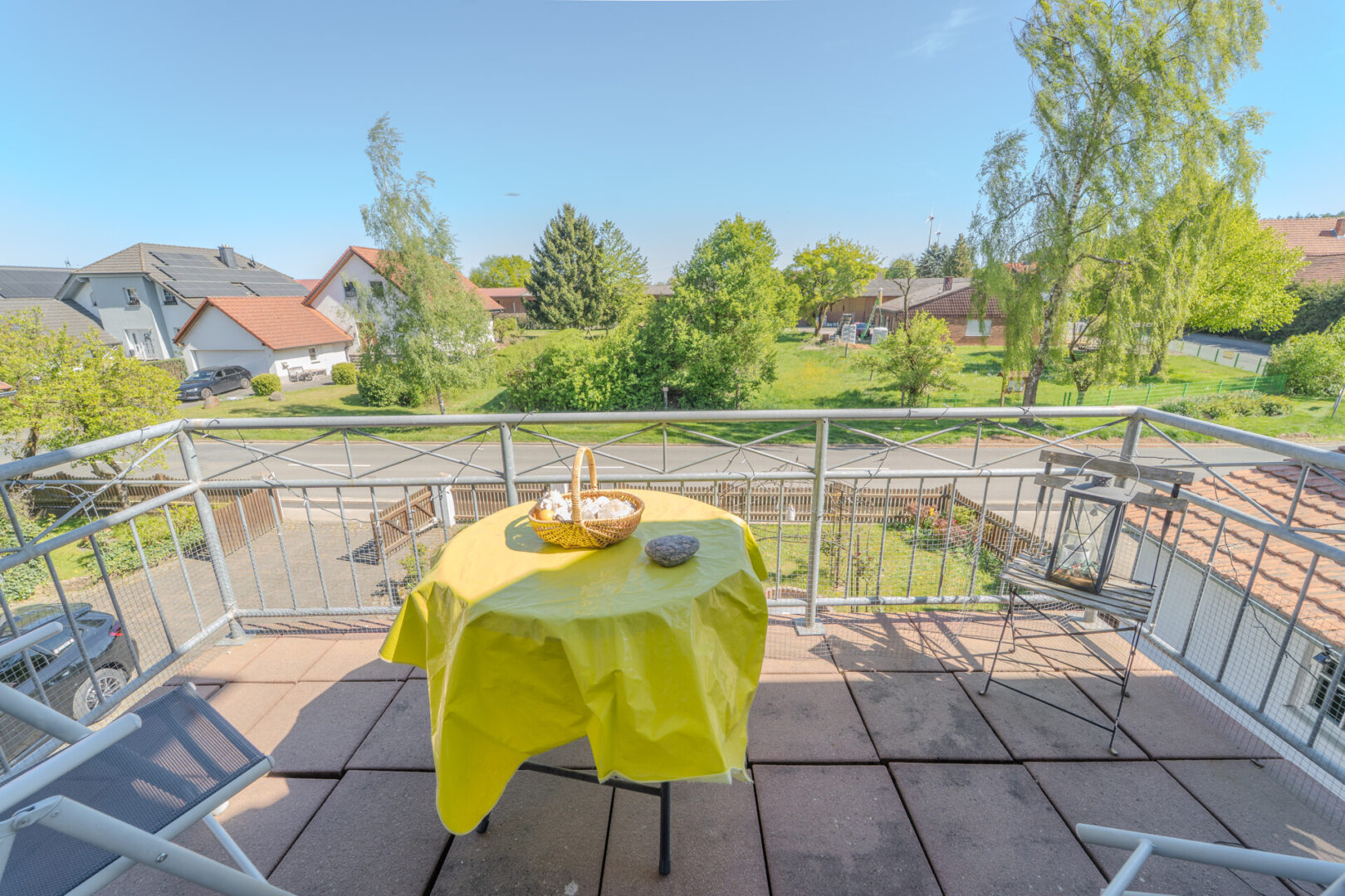 kleiner Balkon 1.OG