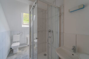 Badezimmer 2.OG