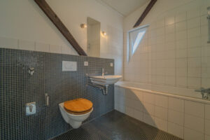 Badezimmer 1.OG West